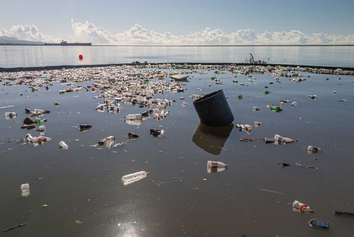 Plastic pollution, river plastic pollution, ocean plastic, ocean plastic pollution, river trash