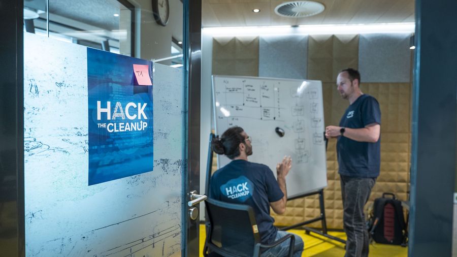 ocean plastic pollution, plastic pollution, great pacific garbage patch, GPGP, ocean cleanup, clean oceans