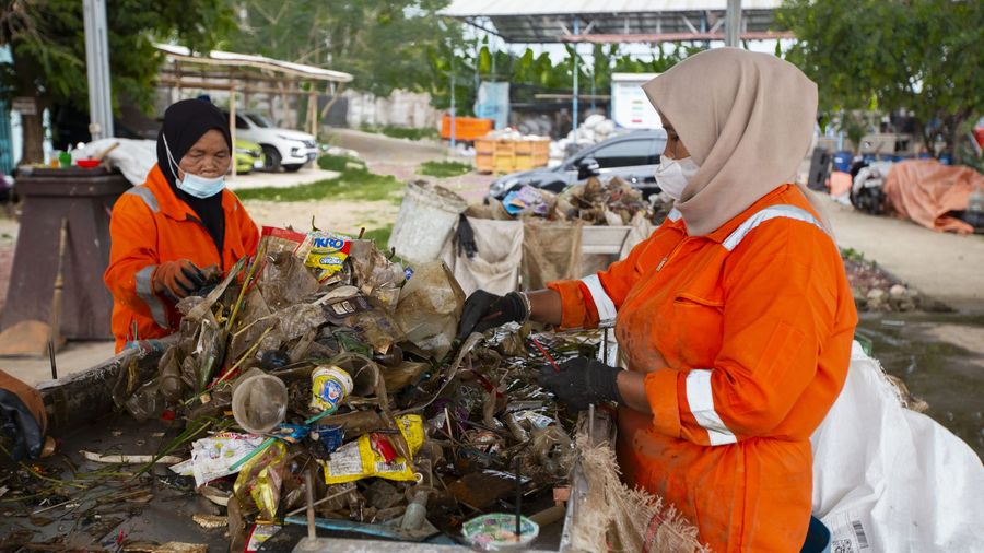 waste management, ocean waste management, ocean plastic, ocean plastic pollution, gpgp, the ocean cleanup, ocean cleanup, clean oceans, river pollution, river waste management, river waste, river plastic pollution