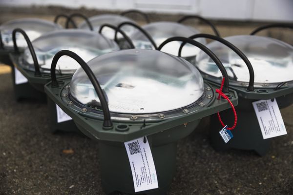 ocean plastic pollution solutions, cleaning ocean, The Ocean Cleanup ADIS, Ocean plastic pollution, help clean ocean, donate a boat